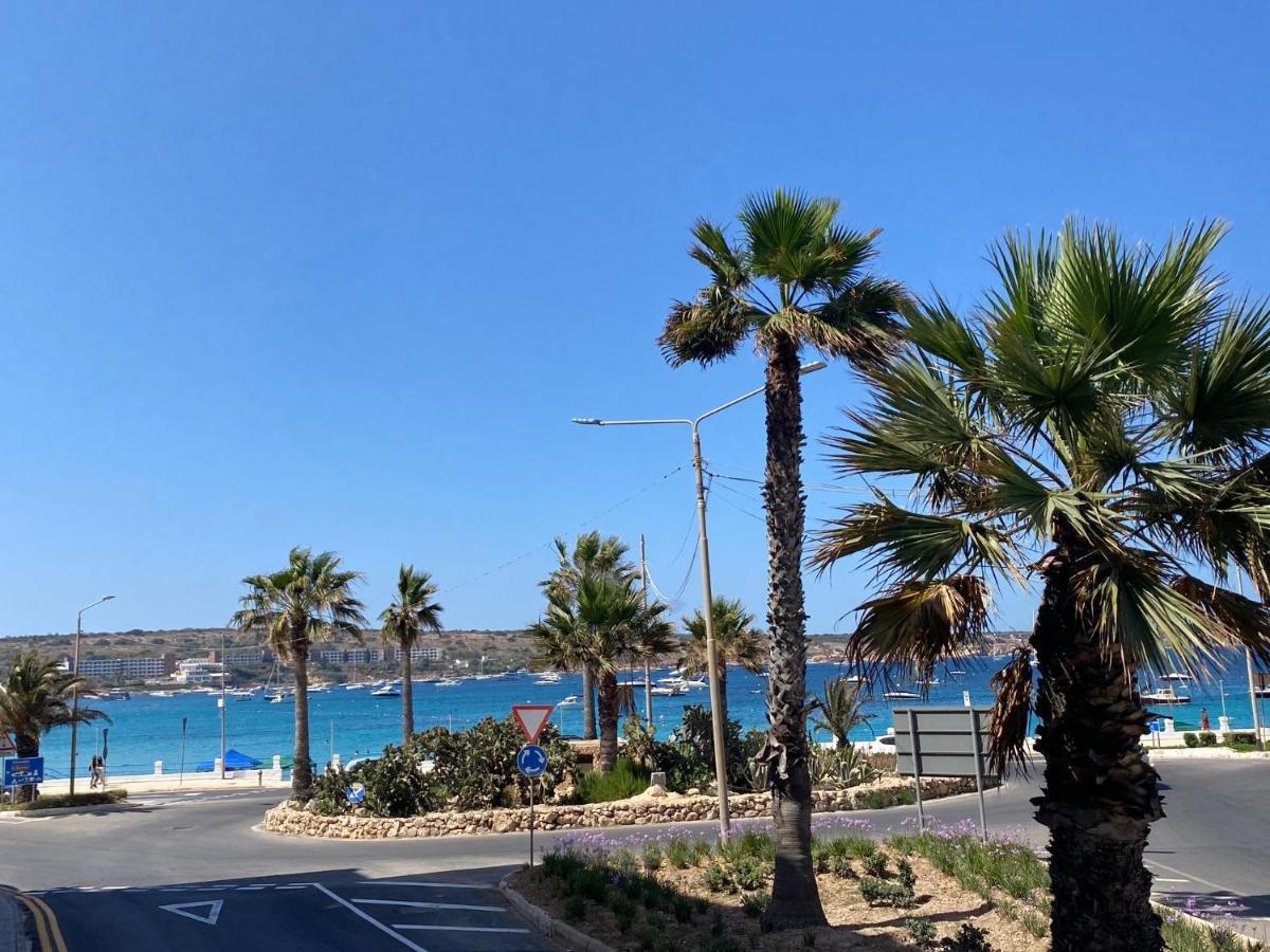 Sunshine - Modern Three Bedroom - No 3 Apartment *